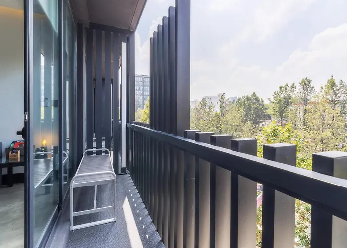 Zielo Londres ,modern With Ac & Rooftop Terrace Apartment *